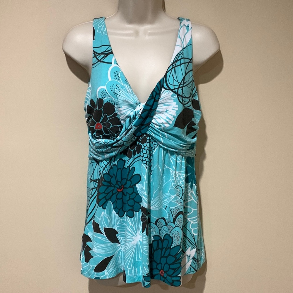 Tommy Bahama top